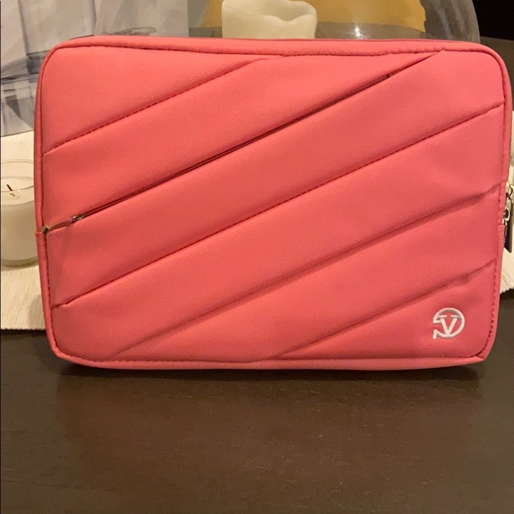 Pink tablet sleeve with keyboard
